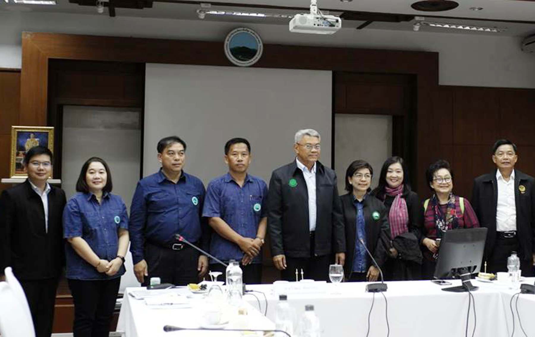 คณะผู้บริหารสวพส.เข้าร่วมประชุมและลงพื้นที่ตรวจราชการร่วมกับรัฐมนตรีช่วยว่าการกระทรวงเกษตรและสหกรณ์