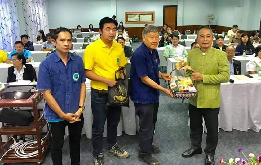 สวพส.จัดประชุมคณะกรรมการประสานงานและติดตามผลการดาเนินงานโครงการพัฒนาพื้นที่สูงแบบโครงการหลวงห้วยน้ำขาวอำเภอเขาค้อจังหวัดเพชรบูรณ์