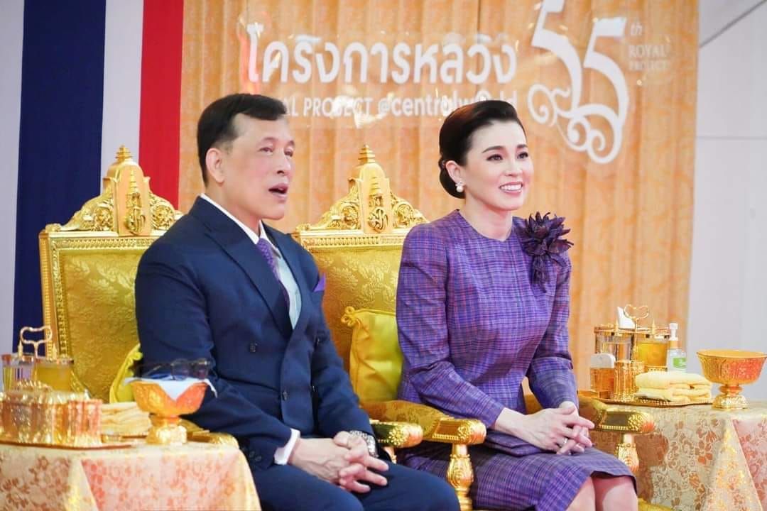 พระบาทสมเด็จพระเจ้าอยู่หัวทรงเปิดงาน“โครงการหลวง55”