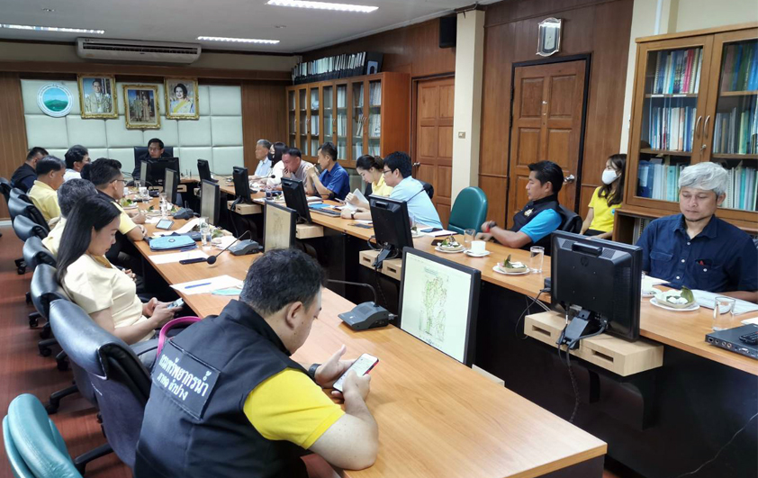 รองอธิบดีกรมทรัพยากรน้ำร่วมประชุมความก้าวหน้างานสวพส.